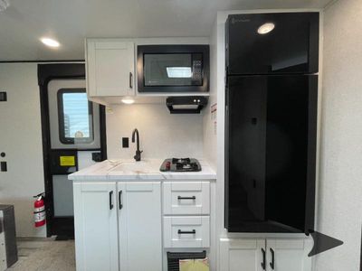 2026 Jayco Jay Flight SLX — photo 16 view