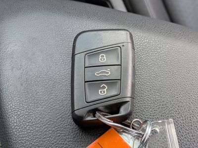 2019 Volkswagen Jetta — photo 31 view