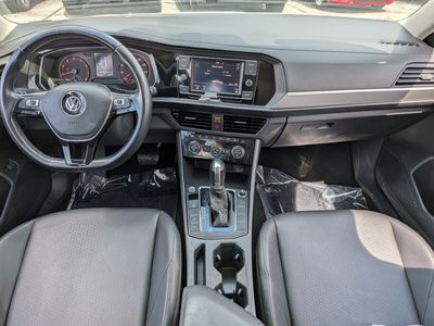 2019 Volkswagen Jetta — photo 14 view