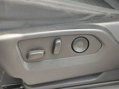 2023 Chevrolet Silverado 1500 — photo 22 view