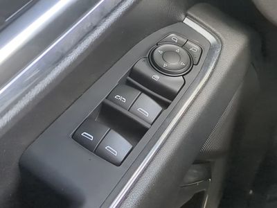 2023 Chevrolet Silverado 1500 — photo 27 view
