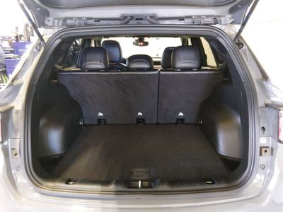 2024 Jeep Compass — photo 11 view