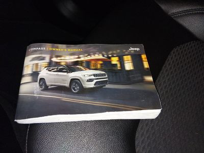 2024 Jeep Compass — photo 18 view