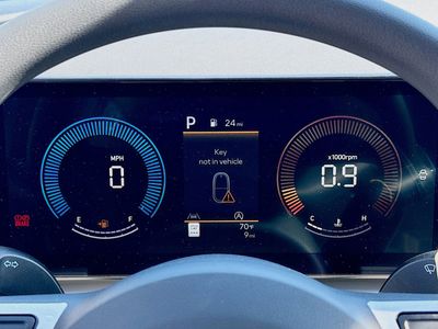 2026 Hyundai TUCSON — photo 9 view