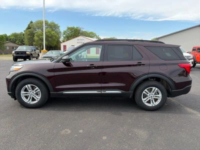 2023 Ford Explorer — side profile view