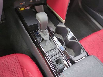 2026 Toyota Camry - Photo 15