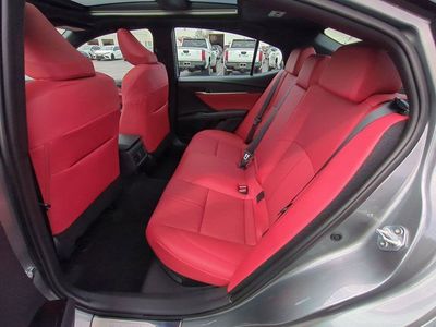 2026 Toyota Camry - Photo 16