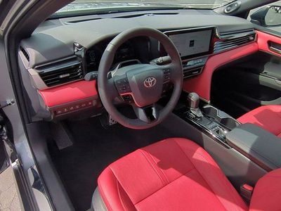 2026 Toyota Camry - Photo 9