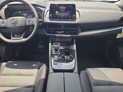 2026 Nissan Rogue — photo 15 view