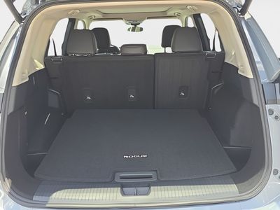 2026 Nissan Rogue — photo 10 view