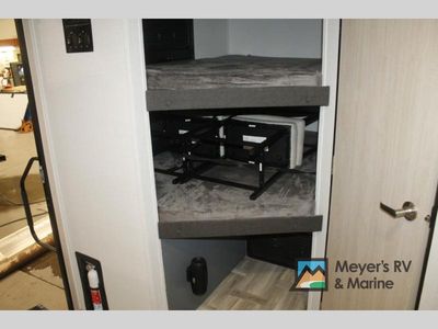 2025 Prime Time RV Tracer — photo 10 view