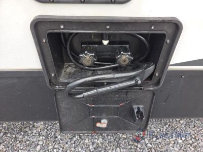 2021 Forest River RV Cherokee Alpha Wolf — photo 16 view