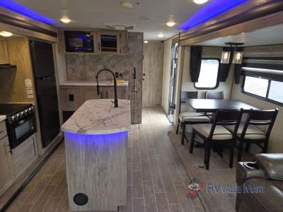 2021 Forest River RV Cherokee Alpha Wolf — photo 21 view