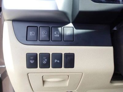 2019 Toyota Highlander — photo 19 view