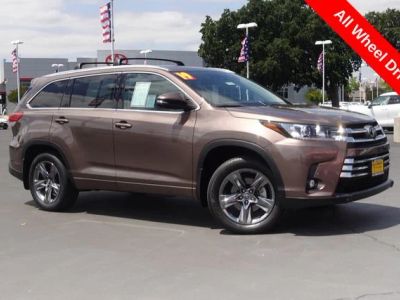 2019 Toyota Highlander — photo 7 view