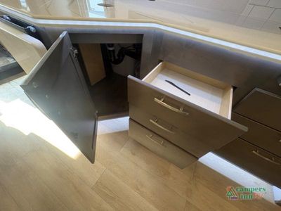 2026 Dynamax Europa — photo 23 view