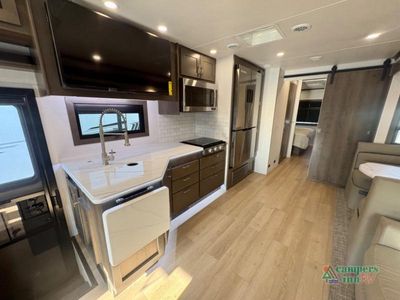 2026 Dynamax Europa — photo 8 view