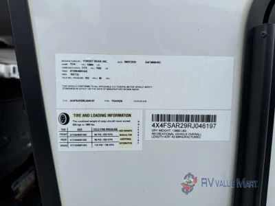 2024 Forest River RV Sandpiper Luxury — photo 34 view