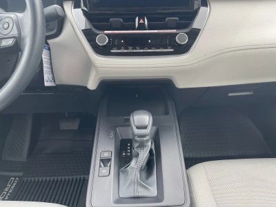 2026 Toyota Corolla Cross - Photo 13