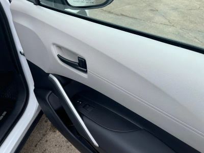 2026 Toyota Corolla Cross - Photo 21