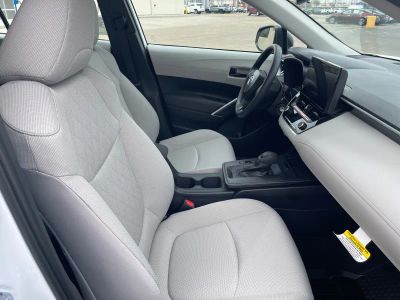 2026 Toyota Corolla Cross - Photo 15