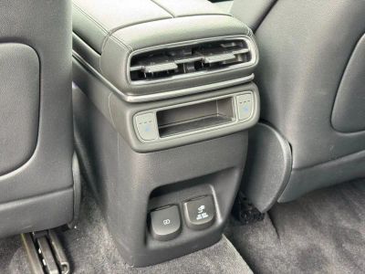 2025 Genesis GV80 - Photo 18