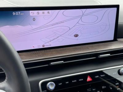 2025 Genesis GV80 - Photo 35
