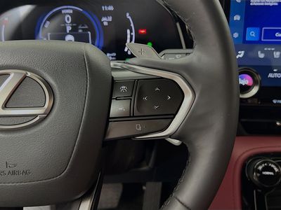 2023 Lexus NX — photo 17 view