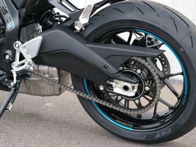 2026 CFMOTO 675SS — photo 14 view