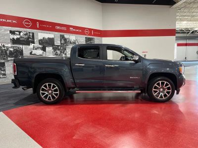2019 GMC Canyon — side profile view