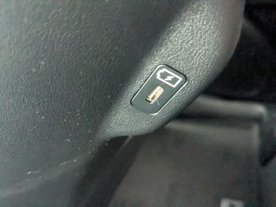 2027 Kia Telluride - Photo 19