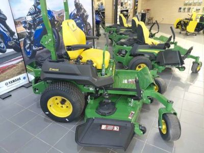2026 John Deere Z730M — front three-quarter view