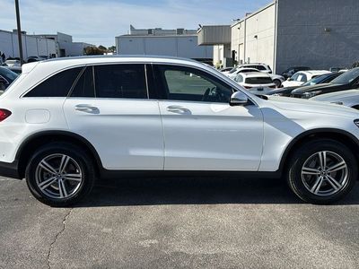 2022 Mercedes-Benz GLC - Photo 3