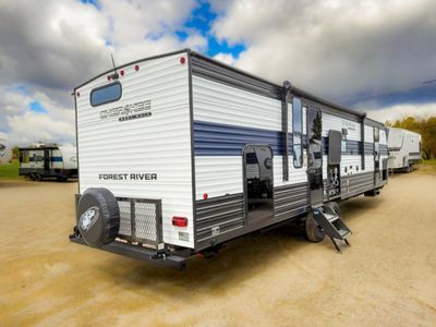 2026 Forest River RV Cherokee Grey Wolf - Photo 11