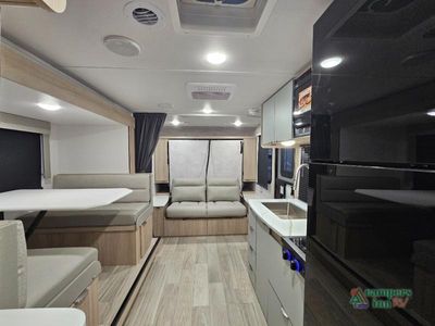 2025 Winnebago Micro Minnie - Photo 12