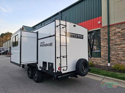 2025 Winnebago Micro Minnie - Photo 6