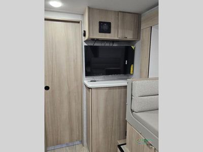 2025 Winnebago Micro Minnie - Photo 35