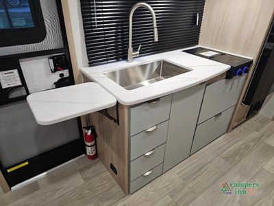 2025 Winnebago Micro Minnie - Photo 14