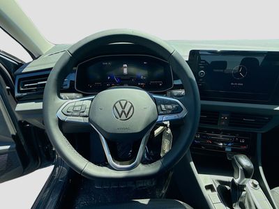 2026 Volkswagen Jetta - Photo 10