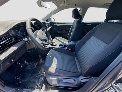2026 Volkswagen Jetta - Photo 16