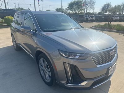 2020 Cadillac XT6 — photo 12 view