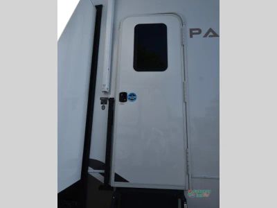 2026 Alliance RV Paradigm — photo 20 view