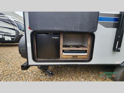 2021 Venture RV Sonic - Photo 15