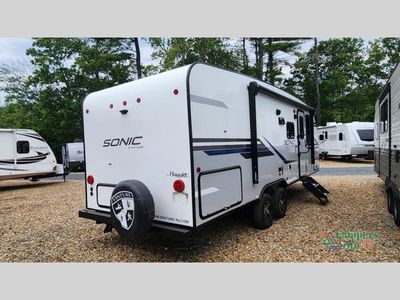 2021 Venture RV Sonic - Photo 4