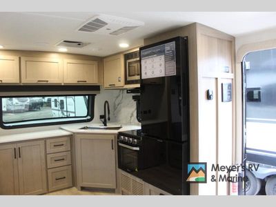 2026 Forest River RV Flagstaff Super Lite - Photo 6