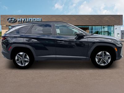 2025 Hyundai Tucson — photo 9 view