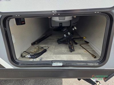 2023 Coachmen RV Apex Ultra-Lite - Photo 9