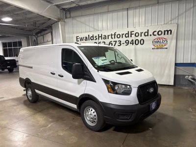 2026 Ford Transit-250 — side profile view