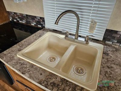 2016 Forest River RV Salem — photo 15 view