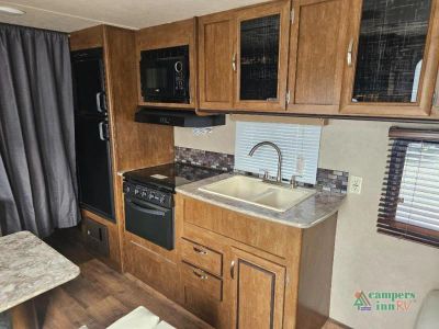 2016 Forest River RV Salem — photo 13 view